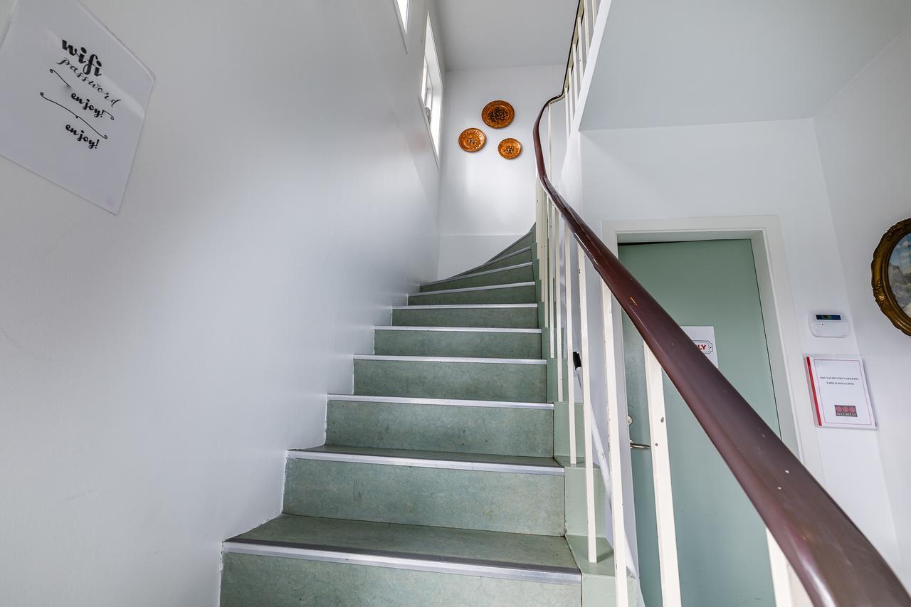 Riverside Hostel Blonduos Ngoại thất bức ảnh